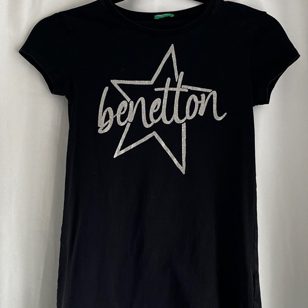 Y2K United Colors of Benetton Star Logo Tee, Vintage, Girls XL (10-11 years old)